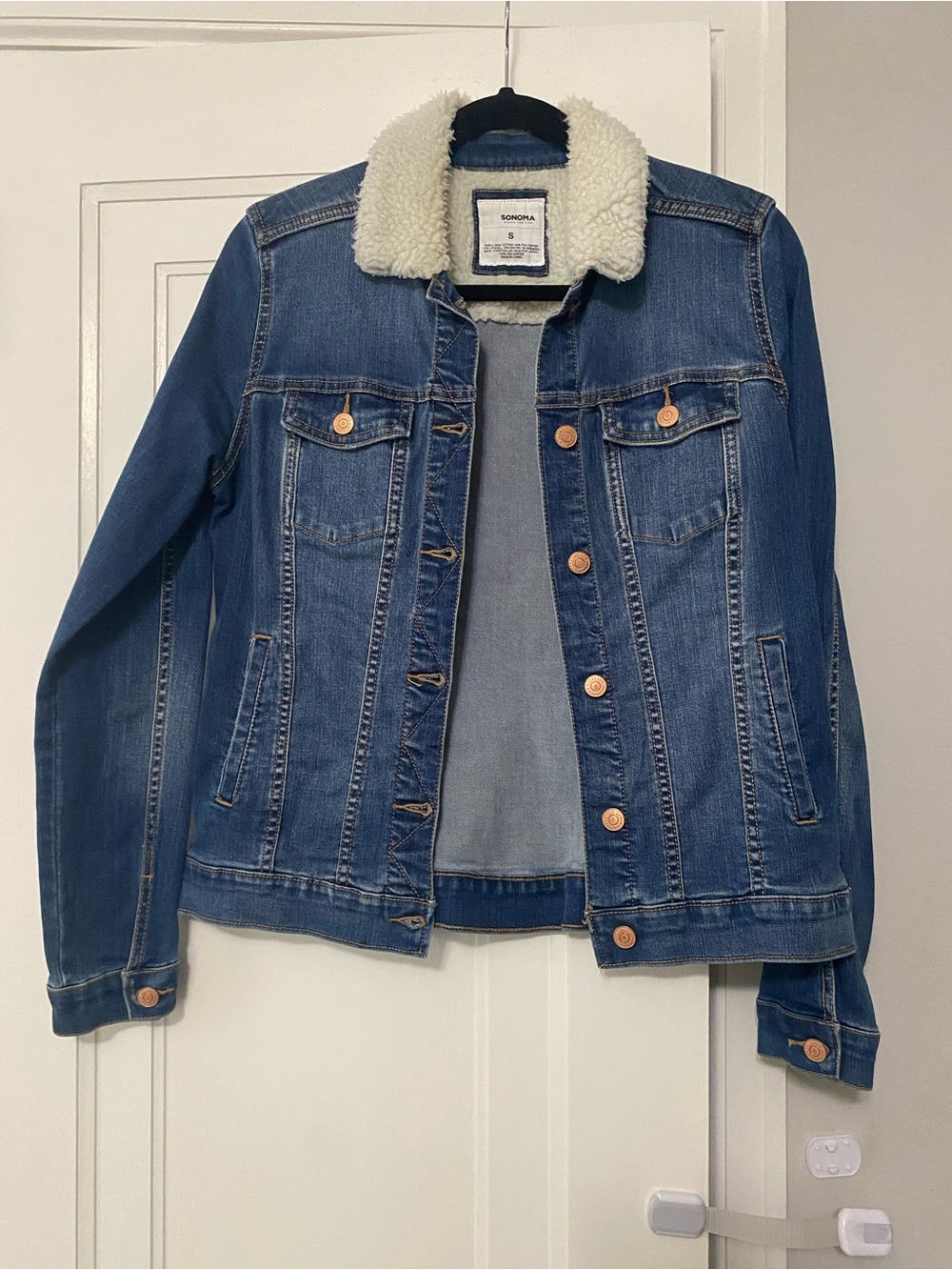 Sonoma Denim Jacket with Cream Sherpa Collar - Blue